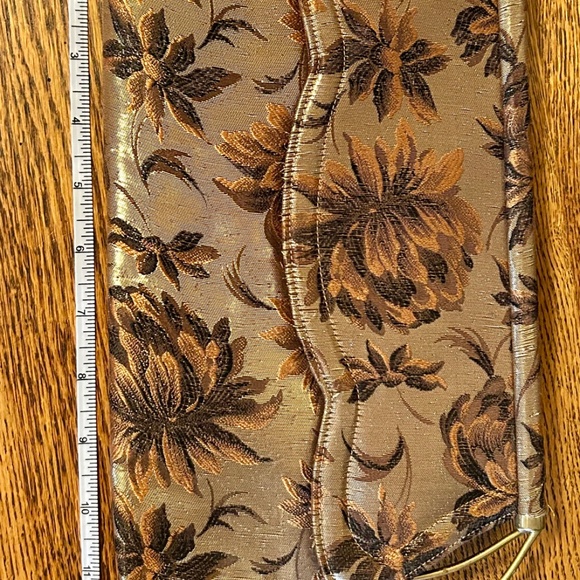Vintage Mid-Century-Modern Gold Lame Clutch Purse - Picture 6 of 16